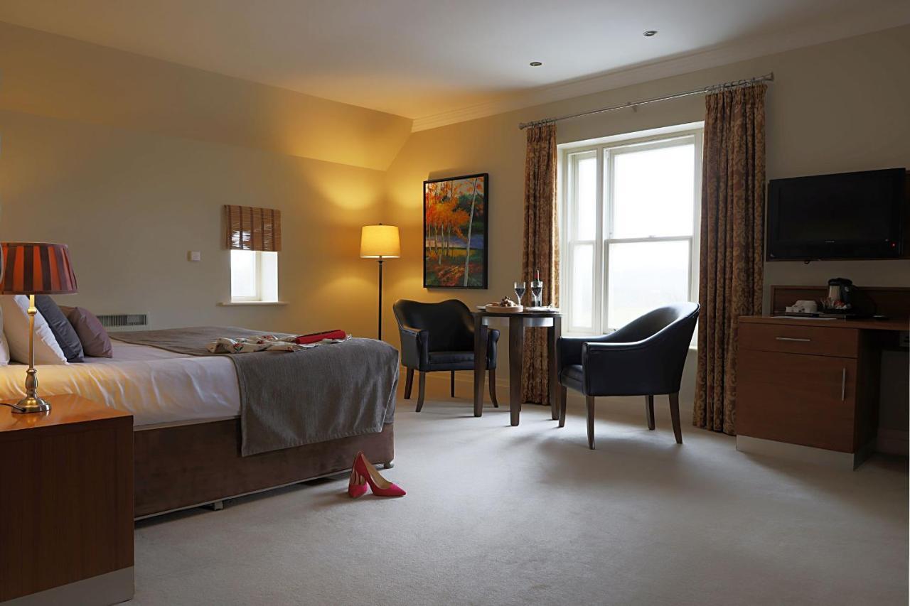 Westport Country Lodge Hotel Экстерьер фото