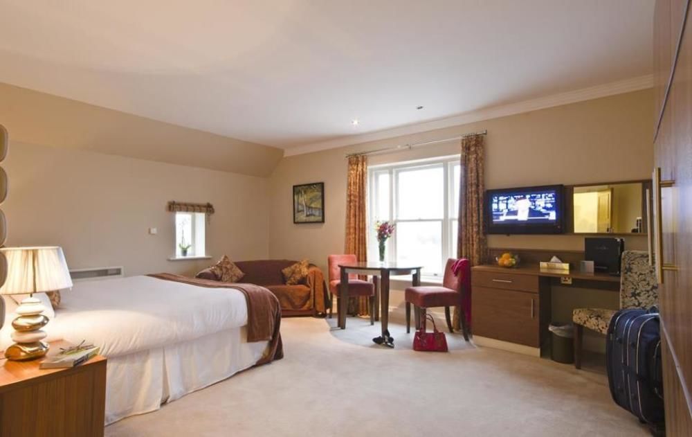 Westport Country Lodge Hotel Экстерьер фото