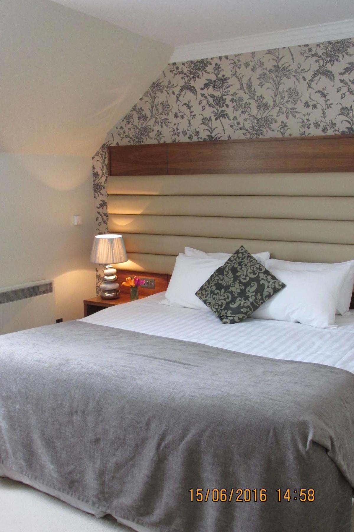 Westport Country Lodge Hotel Экстерьер фото
